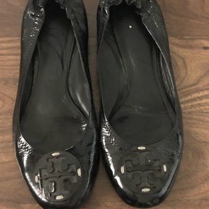 Tori Burch black patent leather flats